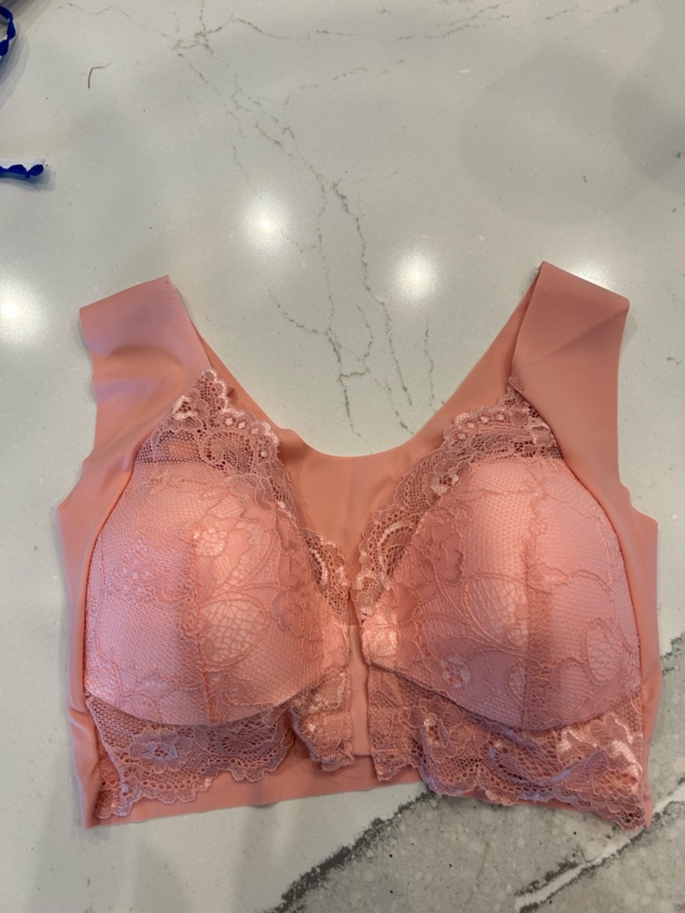 YNS Generic Lace Front-Closure Wireless Bra - Pink